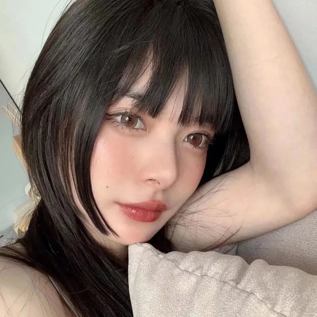 一见又倾心海报